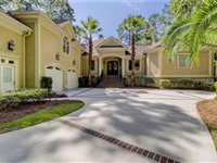 A GORGEOUS HOME