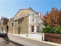 IMPRESSIVE FIVE BEDROOM HOME WITH LOVELY GARDEN