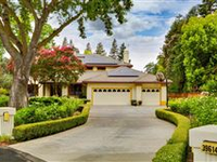 CUSTOM BUILT HOME IN IMMACULATE CONDITION