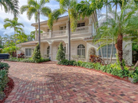 METICULOUSLY MAINTAINED RESIDENCE