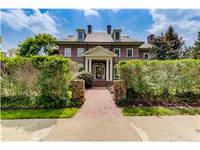 ELEGANT EARLY 20TH CENTURY HOME