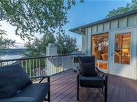 WORLD-CLASS WATERFRONT VIEWS