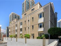 LUXURIOUS SKYHOME IN RIVER NORTH