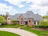 AN ENCHANTING ESTATE