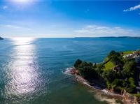 CLIFF HOUSE
