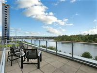 LUXURIOUS CONDO WITH EXPANSIVE AND UNOBSTRUCTED CITY AND RIVER VIEWS