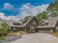AN EXTRAORDINARY MOUNTAIN ESTATE
