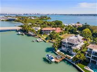 STUNNING WATERFRONT RETREAT
