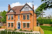STUNNINGLY PRESENTED SIX BEDROOM EDWARDIAN HOME
