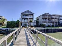 AMAZING SOUND-FRONT CONDO
