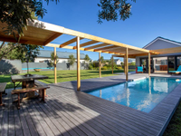 ELEGANT AND STYLISH CONTEMPORARY HOME IN BEAUTIFUL HERMANUS