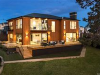 ICONIC LUXURY MASTERPIECE ON TAKUTAI