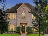BEAUTIFUL SOUTHSIDE HOME WITH STUNNING FEATURES