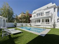 MAISON DE BOURBON - EXCLUSIVE VILLA HERASTRAU AREA