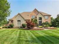 GORGEOUS SPACIOUS HOME WITH EXCEPTIONAL GOLF-COURSE VIEWS