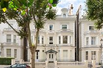 A WONDERFUL APARTMENT IN THIS IMPRESSIVE HOLLAND PARK VILLA
