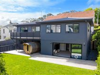 OUTSTANDING FAMILY HOME NEAR THE BEACH IN ST HELIERS