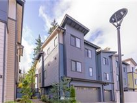 BRIGHT AND SPACIOUS TOWNHOUSE IN SAMMAMISH