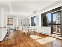 SPRAWLING DUPLEX PENTHOUSE