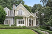 BEAUTIFUL AND COMFORTABLE LIVING
