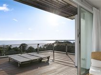 RENOWNED ARCHITECT'S OWN HOME