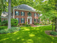 TASTEFUL WOODLAND HILLS BRICK HOME