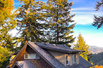 COZY HOME WITH EXPANSIVE VIEWS