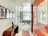 IMPECCABLY UPGRADED SPECIAL APARTMENT IN AN EXCEPTIONAL BUILDING