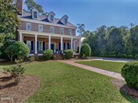 BEAUTIFULLY DESIGNED COLONIAL STYLE HOME