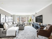 BRIGHT AND OPEN HOME IN THE HEART OF UPPER EAST SIDE