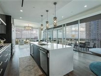 EXPERIENCE THE LUXURY LIFESTYLE OF THE WINDROSE TOWER