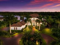 QUINTESSENTIAL LUXURIOUS FLORIDA LIVING
