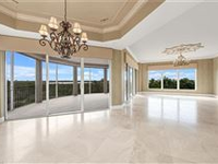 SPACIOUS LUXURY CONDO WITH EXPANSIVE OUTLOOK