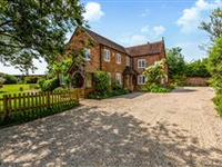 HILLTOP COTTAGE IN BEAUTIFUL BERKSHIRE DOWNS