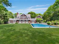 STATELY EAST HAMPTON TRADITIONAL