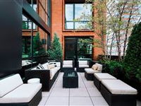 PERFECT FOR INDOOR-OUTDOOR ENTERTAINING