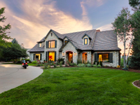 MODERN ELEGANCE WITH MAGNIFICENT VIEWS