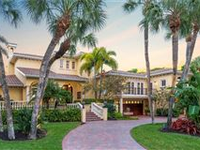 VERSATILE AND ELEGANT ESTATE ON PROTECTED DEEPWATER BAYOU