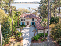 TUSCAN-INSPIRED WATERFRONT MASTERPIECE