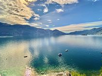 AMAZING WATER VIEWS