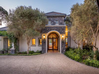 PRIVATE COUNTRY LIVING AT ITS BEST