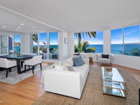 EXPANSIVE OCEANFRONT TOWNHOME