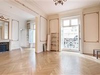 PEACEFUL AND ELEGANT APARTMENT