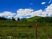 GORGEOUS MOUNTAIN VIEWS OF GOTHIC AND MT. EMMONS