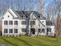 PERFECT BLEND OF MODERN AND TRADITIONAL