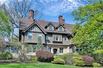 SPECTACULAR UPDATE OF A CIRCA 1907 HOME