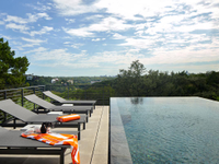 SLEEK WESTLAKE MODERN WITH CITY VIEWS