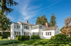 PEACEFUL AND PRIVATE RETREAT - THE JEWEL OF SAG HARBOR