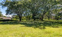 GRAND PRIVATE LOT