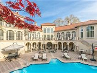 PRIVATE AND GATED MEDITERRANEAN SANCTUARY